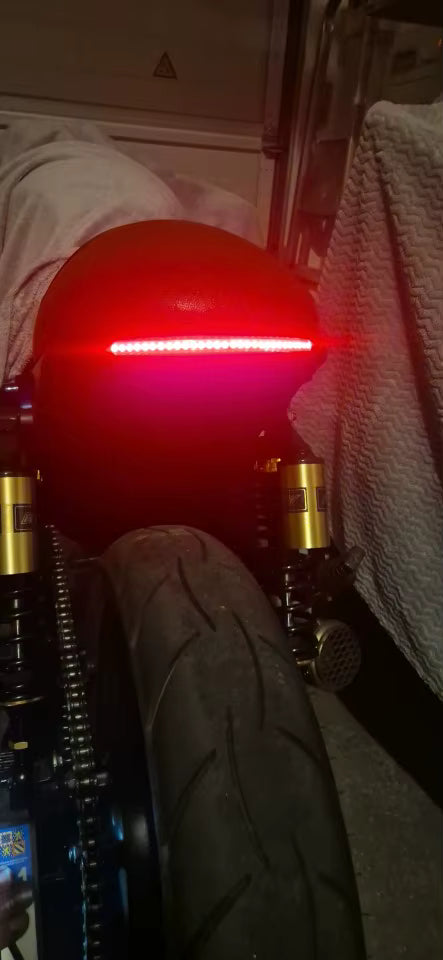 Faro stop frecce led sequenziali moto custom cafe racer SCRAMBLER