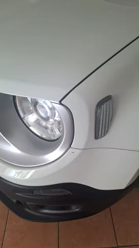 Coppia Frecce Laterali Dinamiche Bianche O Fumè Led Per Renegade 2014 2021