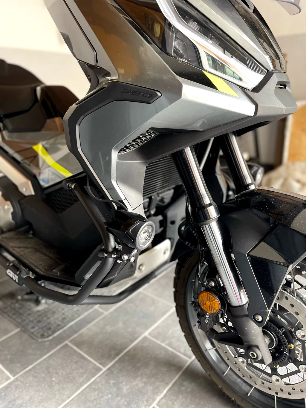 Coppia Fari Supplementari Led Faretti Fendinebbia 6000k Honda X Adv X-adv