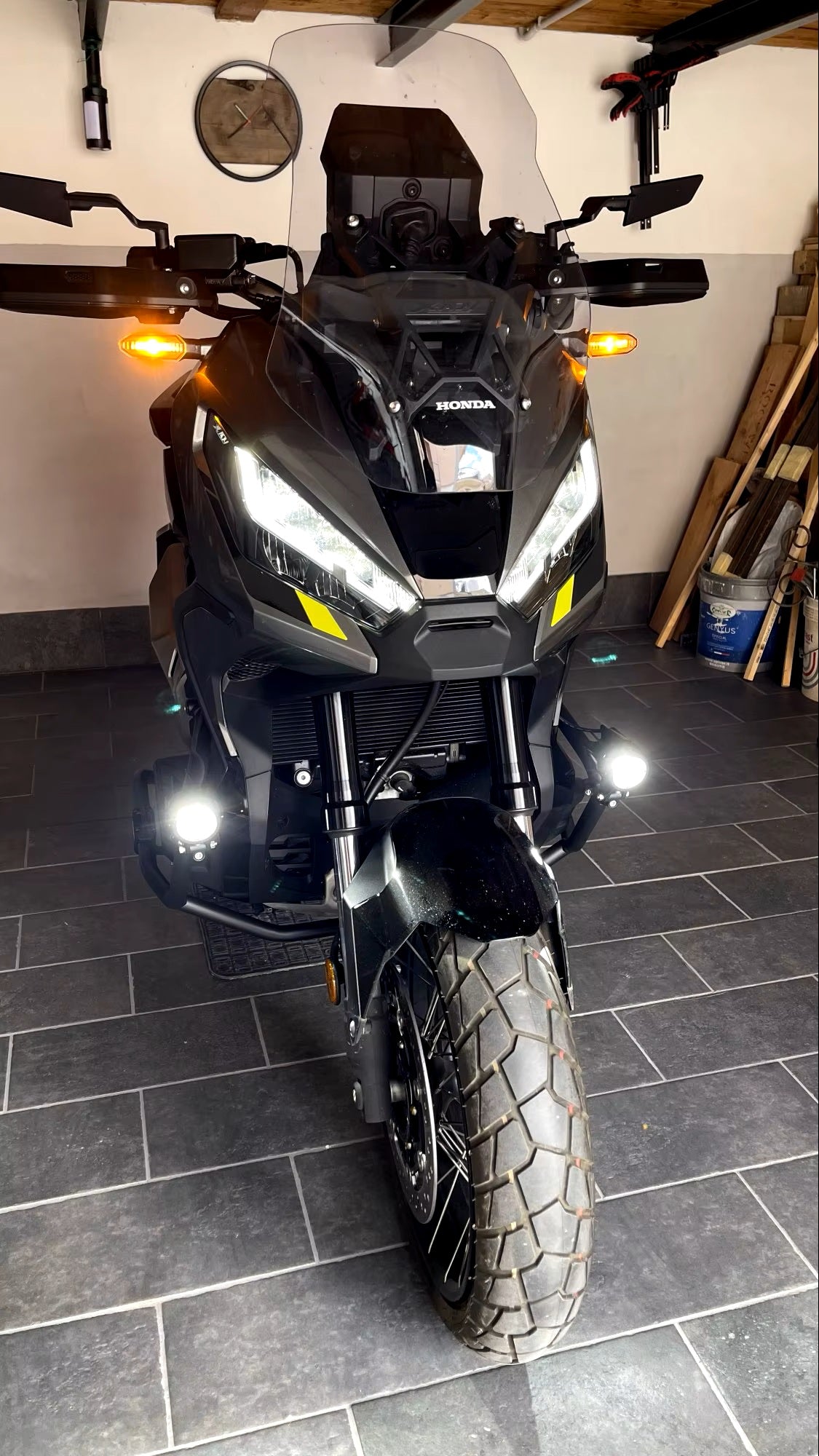 Coppia Fari Supplementari Led Faretti Fendinebbia 6000k Honda X Adv X-adv