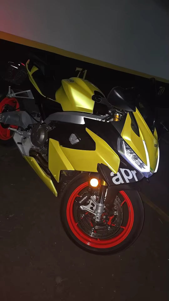 Kit ala aerodinamica Winglet spoiler anteriore APRILIA RS 660 RS660