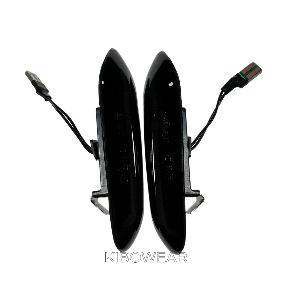 Frecce Laterali Dinamiche Nere Fume' Led Bmw E60 E61 E46 E66 E84 E83 E90 E91 63137253326 63137253325 BM2570117 BM2571117