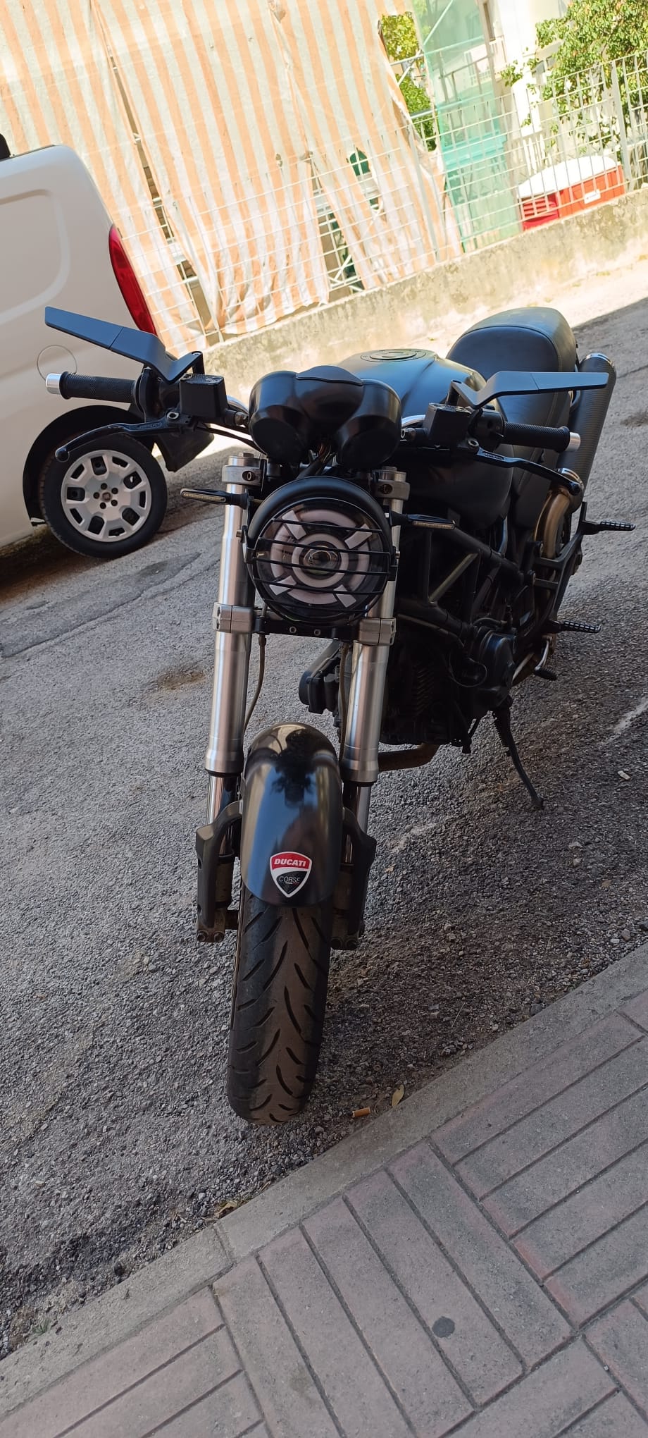 Faro Tondo Cafè Racer Per Ducati Monster 65w 190 Mm 7,5 Pollici