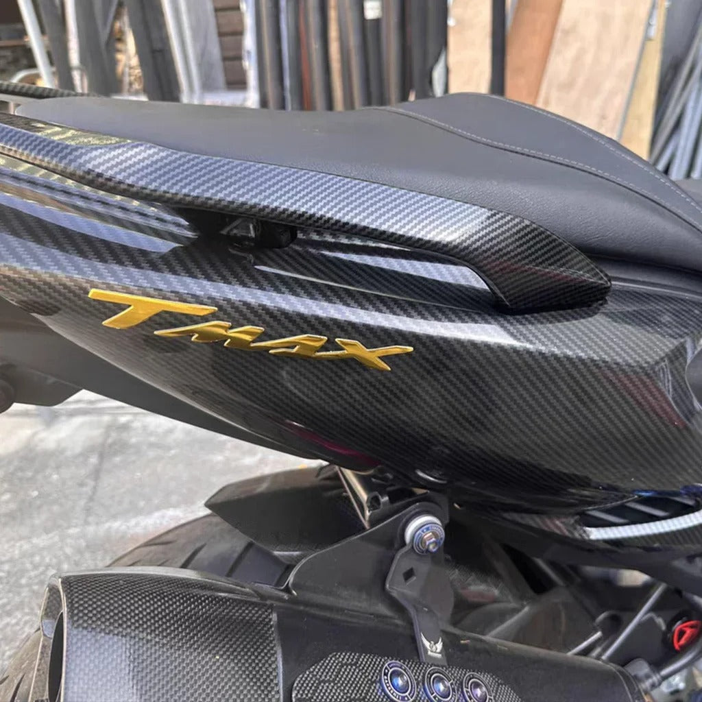 Coppia Adesivi Yamaha T Max Tmax In Resina Rilievo 500 530 560 Sx Dx 3d Epossidico