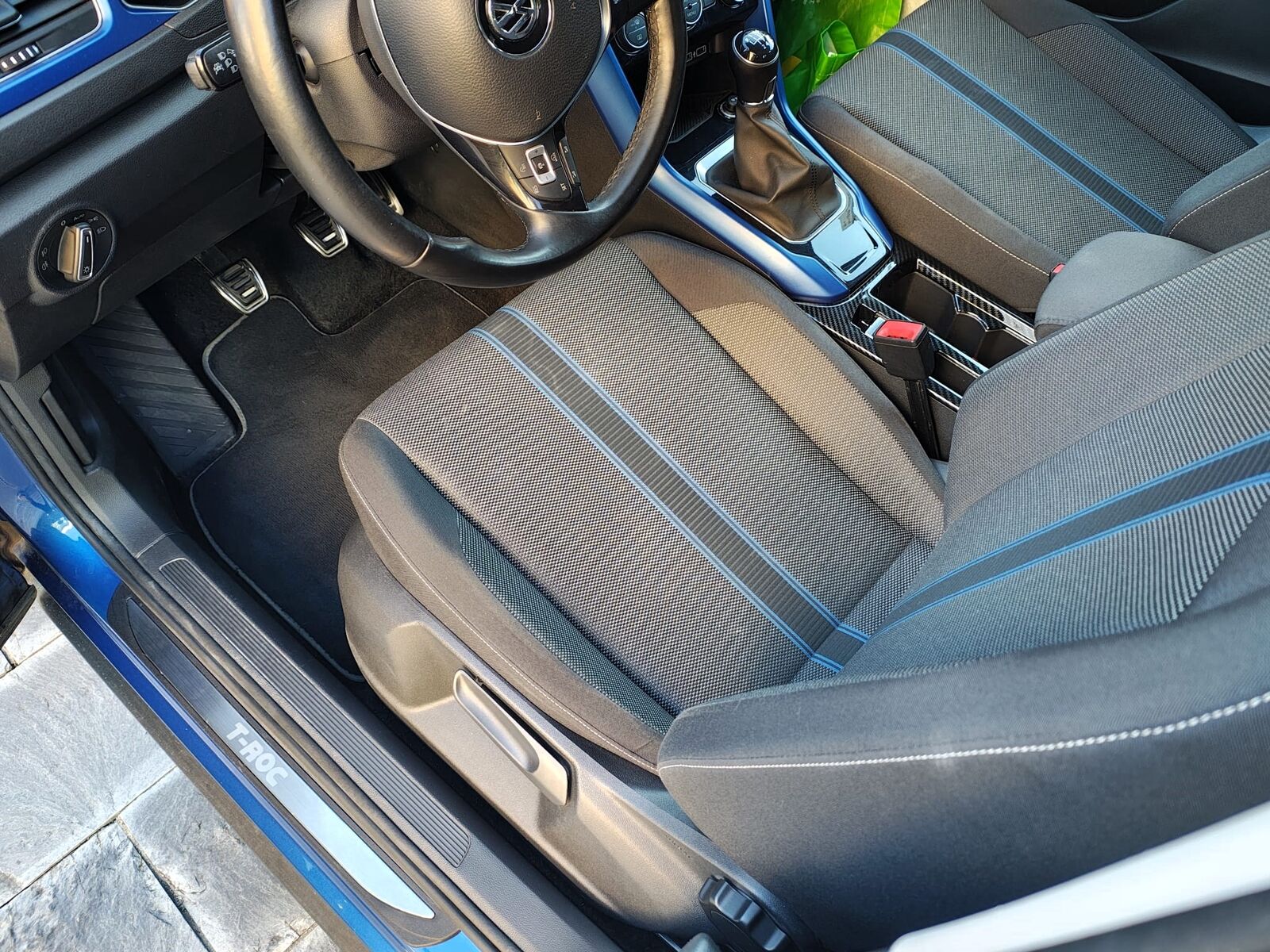 KIT 4 modanature battitacco pedane sottoporta in ABS acciaio Volkswagen VW T ROC